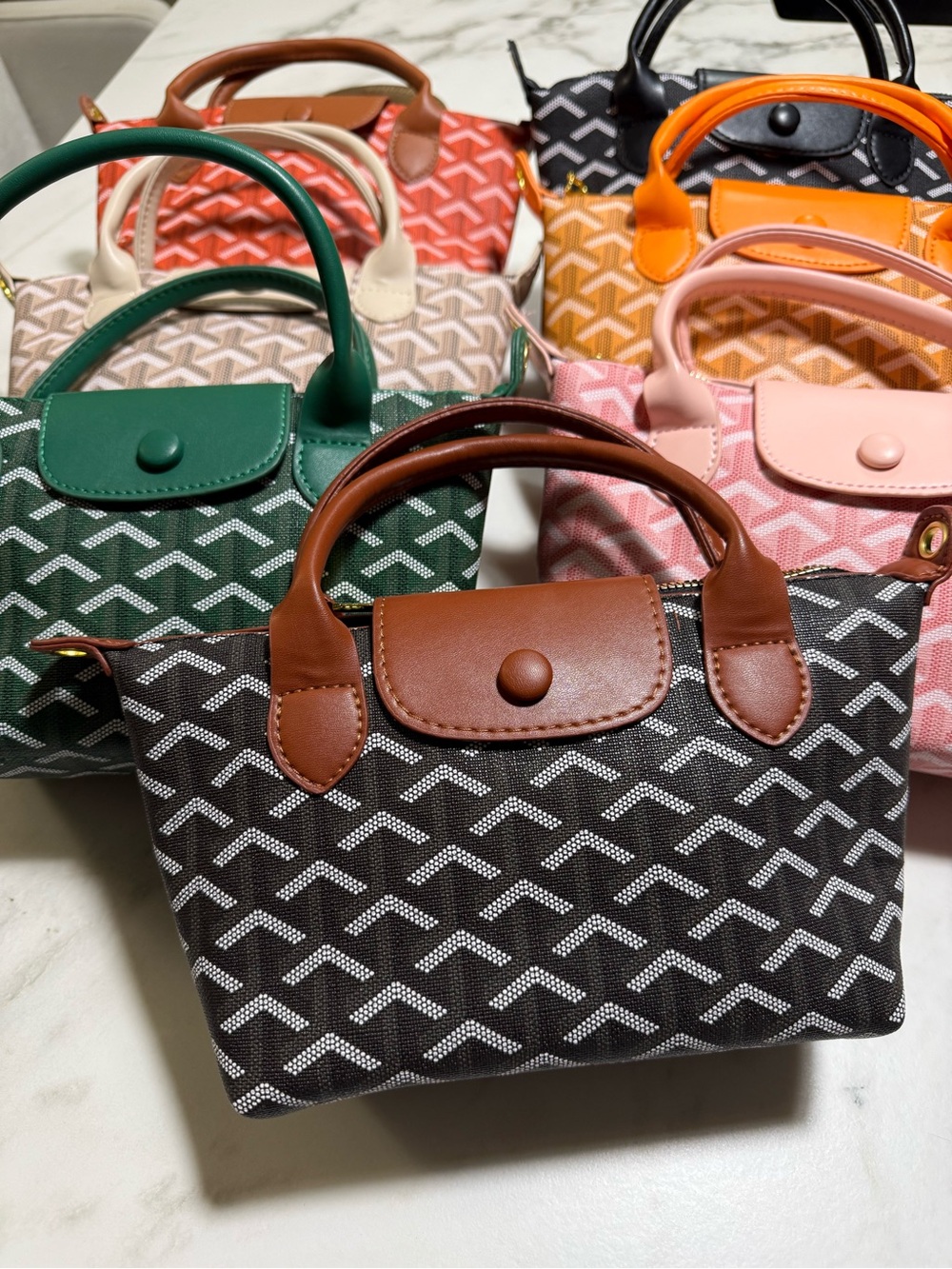 NEW TRENDING BAGS ✨